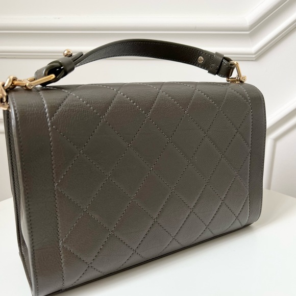 CHANEL LABEL CLICK FLAP BAG - Picture 7 of 14